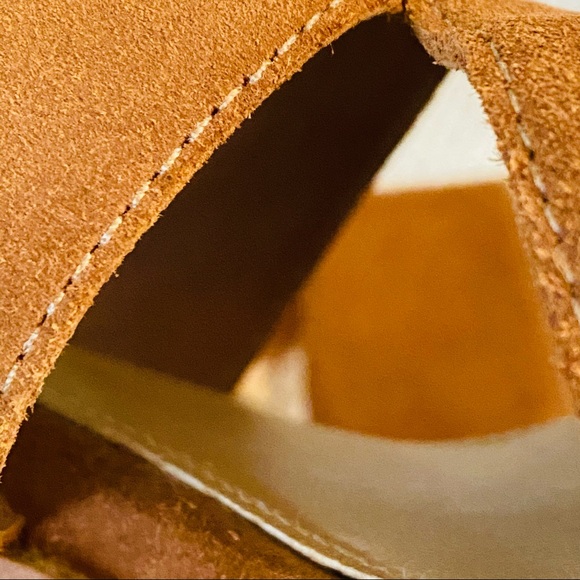 UGG tan suede women’s 8.5 stacked heel Celia mules - Picture 12 of 16